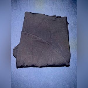 Black Lululemon leggings